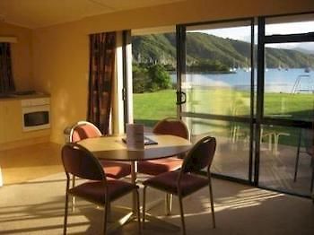 Bay Vista Waterfront Motel Picton Kültér fotó